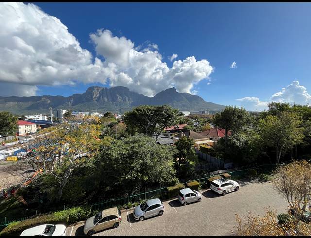362M² OFFICE TO LET IN CLAREMONT